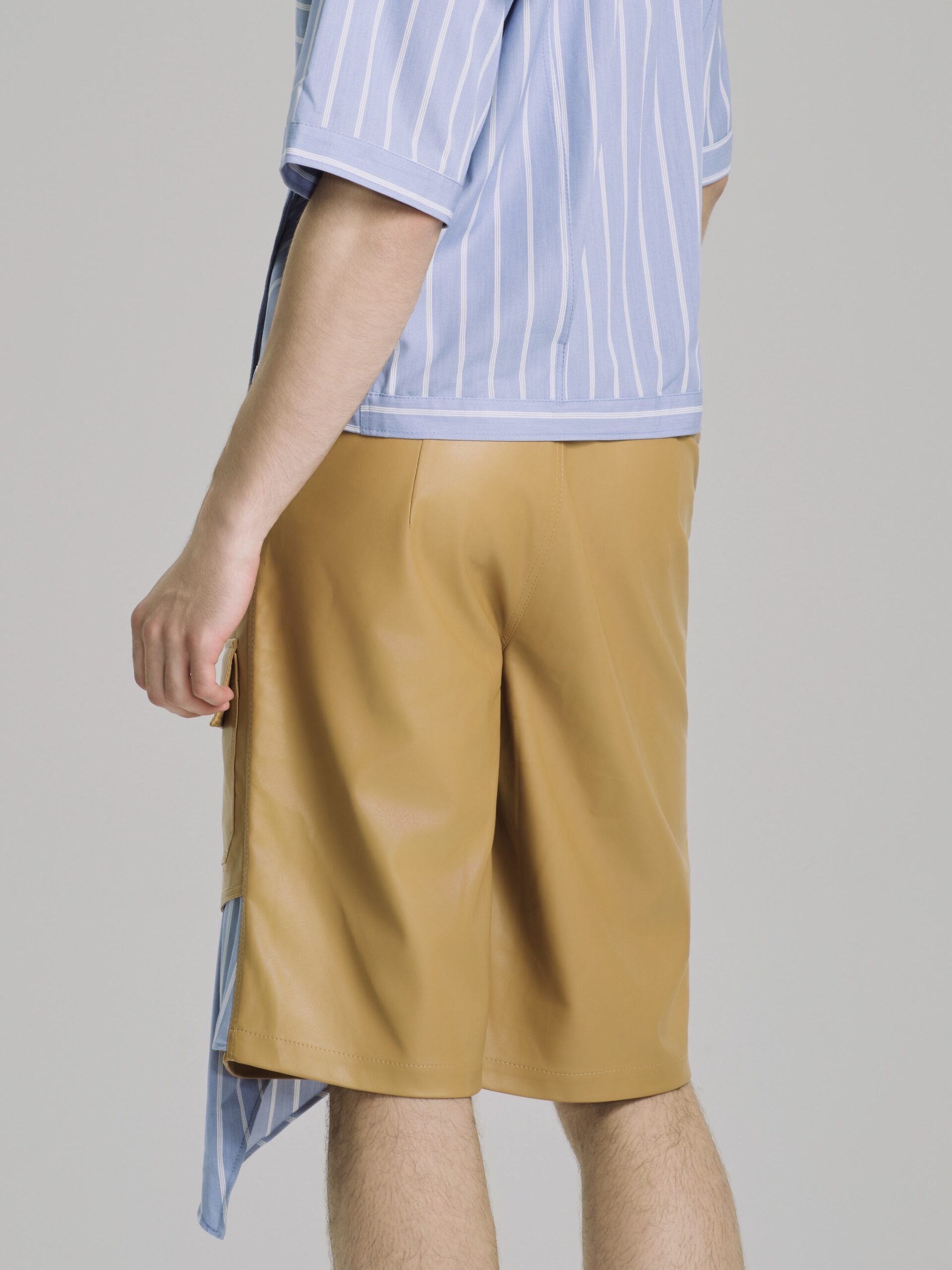 Bleu Ciel Asymmetric Short - Hình ảnh 3