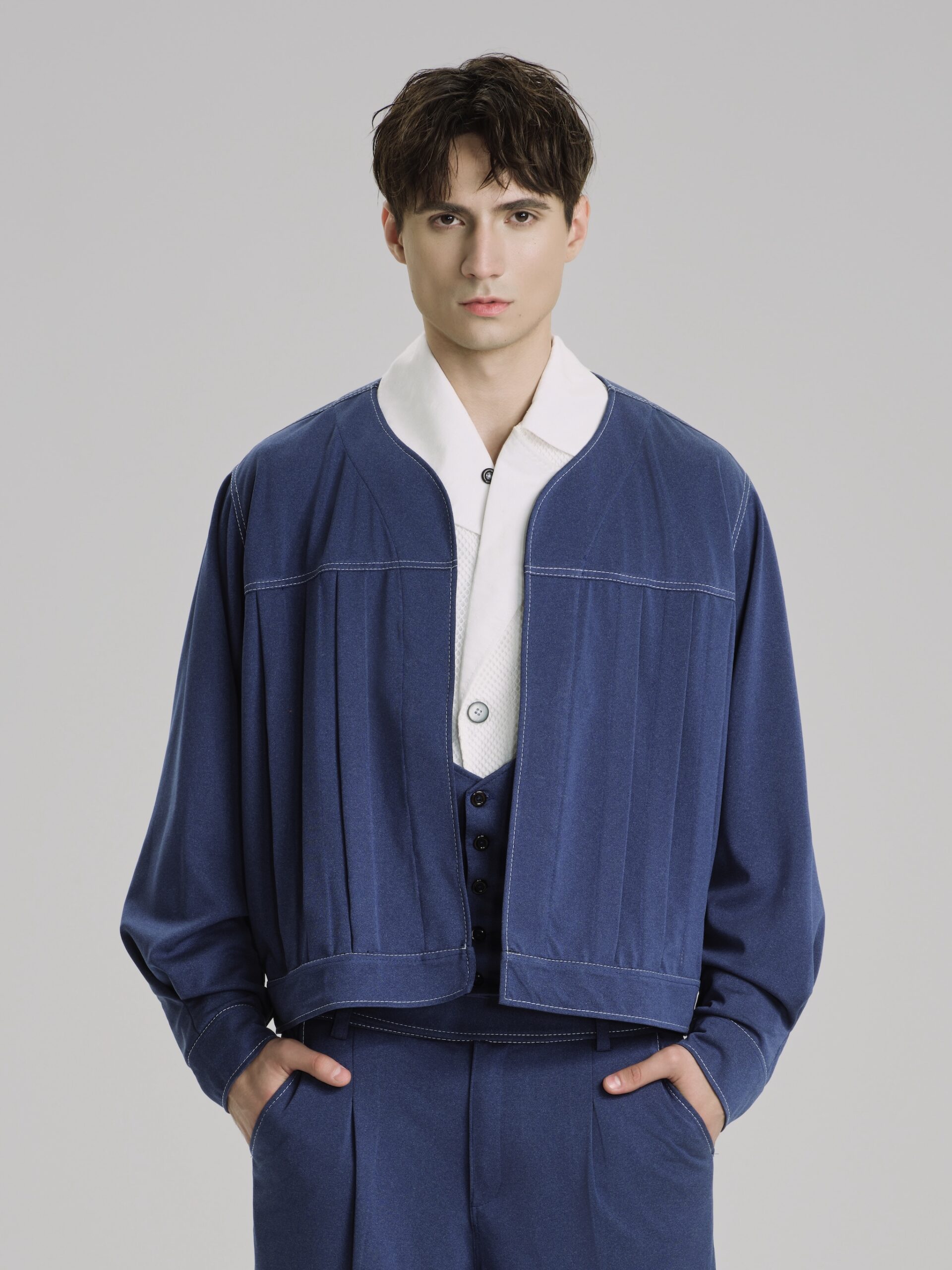 Bleu Marais Cropped Jacket - Hình ảnh 1