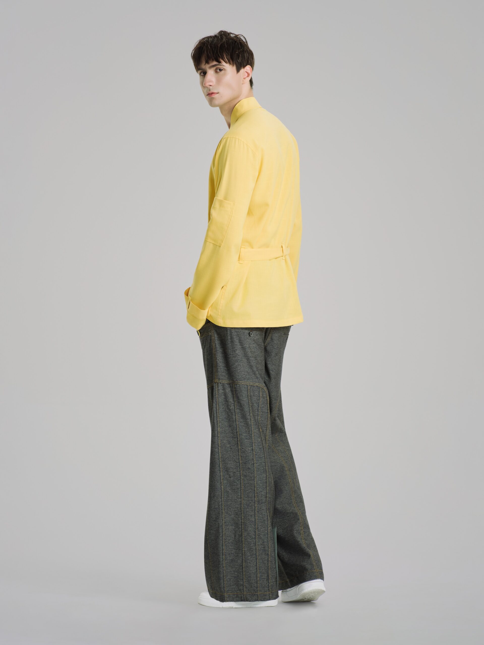 Inner Golden Shirt - Hình ảnh 4